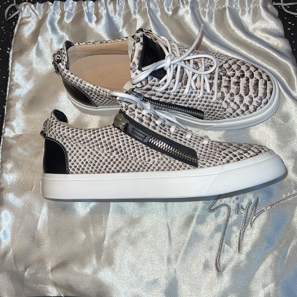 Giuseppe Zanotti Sneakers